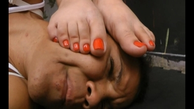 Celine Lemos Walks All Over Her: Slow Face Trampling