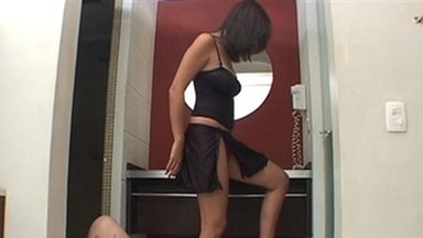 Pariz Pushes the Limit: Deep Feet for Sub Luciana