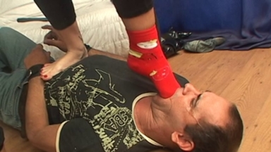 Four Feet for Roberto: Alexa and Gaby's Deep Feet Domination