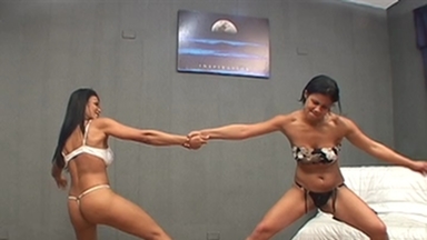 Muscle Queens: Karina vs Sub Gaby in a Full-Power Wrestling Battle