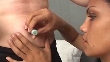 Navel Game: Sub Gaby Kisses and Licks Simona's Belly Button