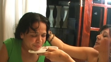 Breakfast of Spit: Elisa Feeds Sub Renatinha by the Mouthful