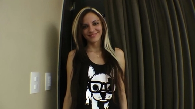 Giantess Marcela Campos and 7 Friends: Kissing Party, Part 1