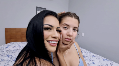 Carol Steves & Sabrina Scott: Intense Scissor Hold Domination