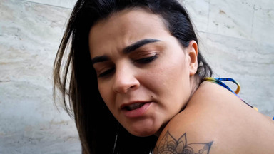 Waterside Desire: Interracial Lesbian Ass Licking at the Hotel