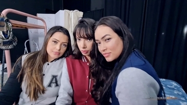 Erotic Kisses for Three: Deep Kisses Between Three Latinas