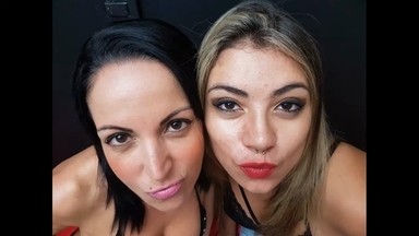 Watch Us Kiss: Elisa Sanches and Giantess Alessandra Oliver